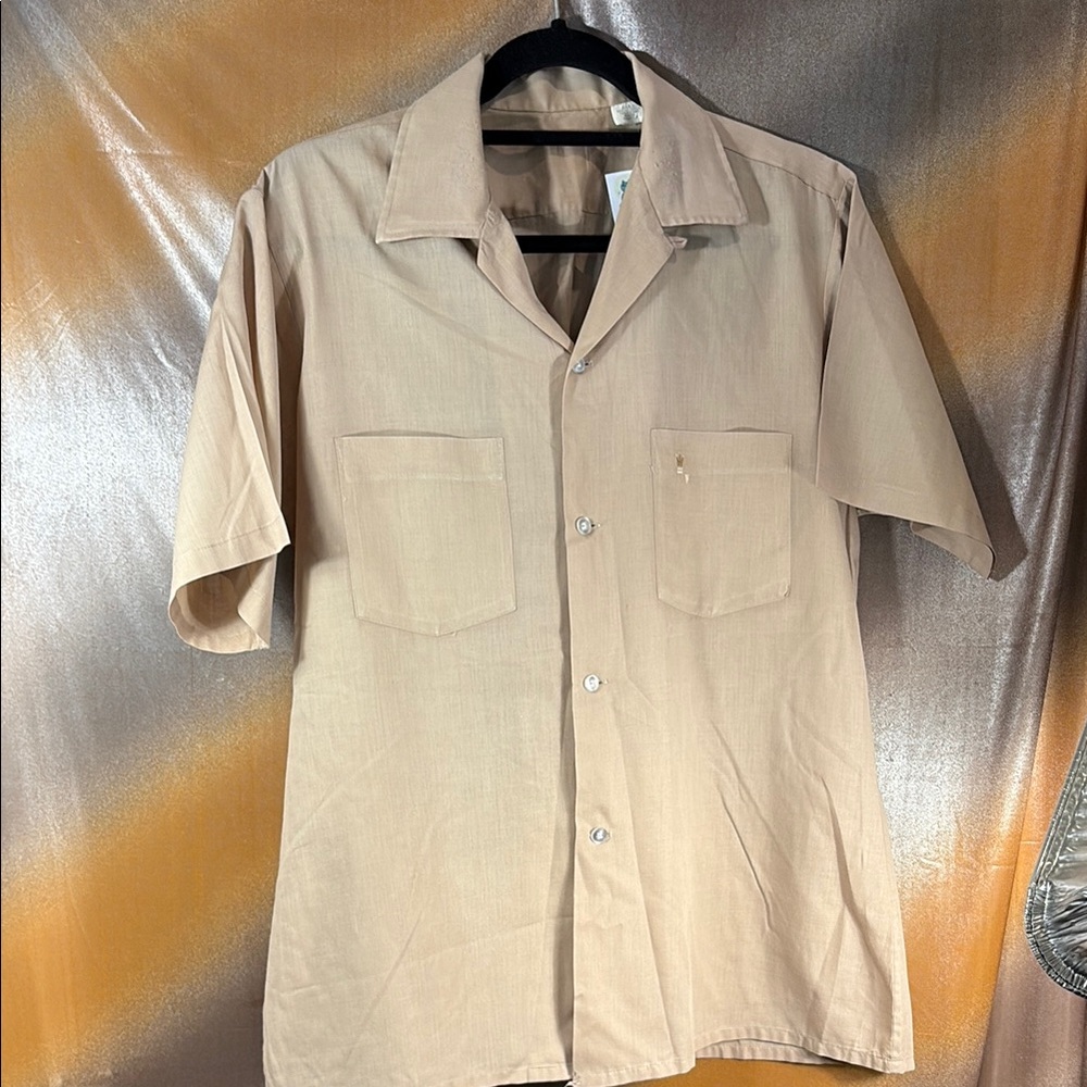 Vintage 50’s thin cotton Tan Casual Button Down Shirt‎ crown E1